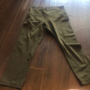 lululemon size 6 align crops